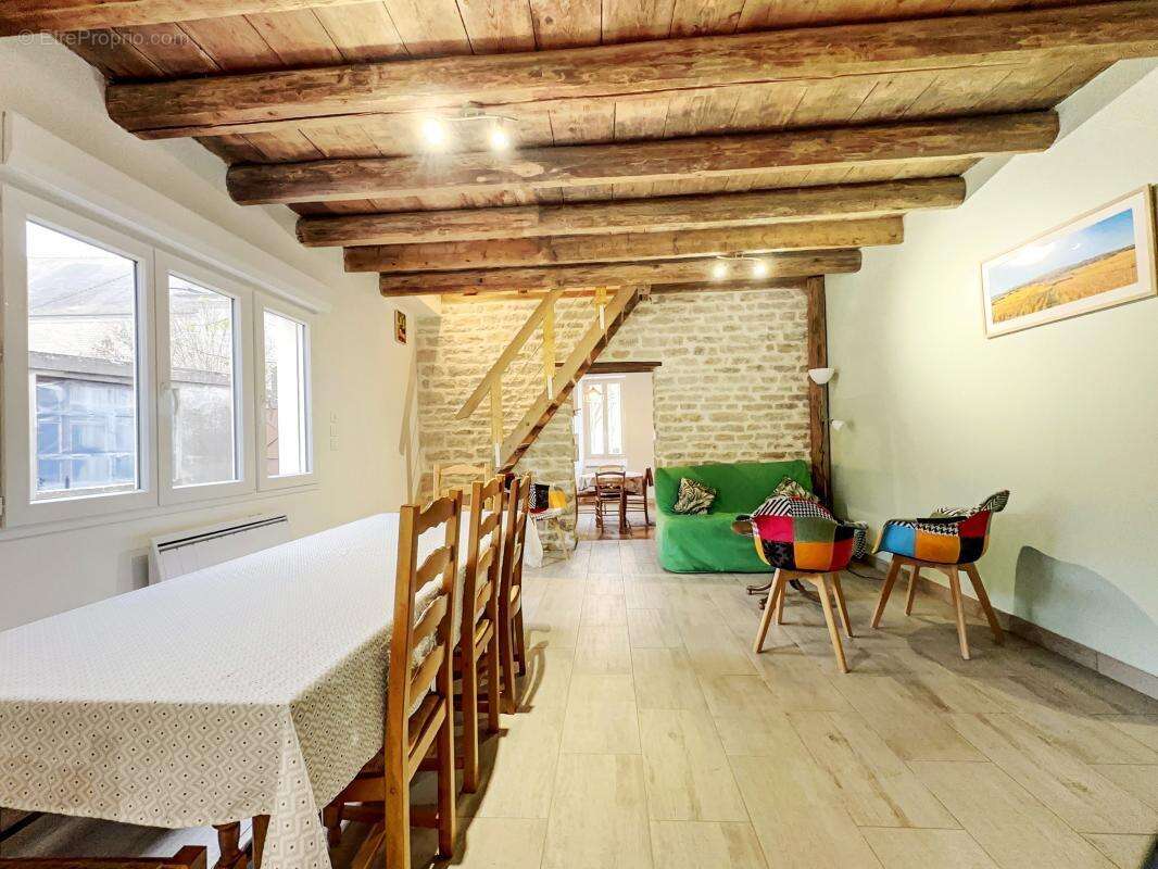 Maison à MARSANNAY-LA-COTE