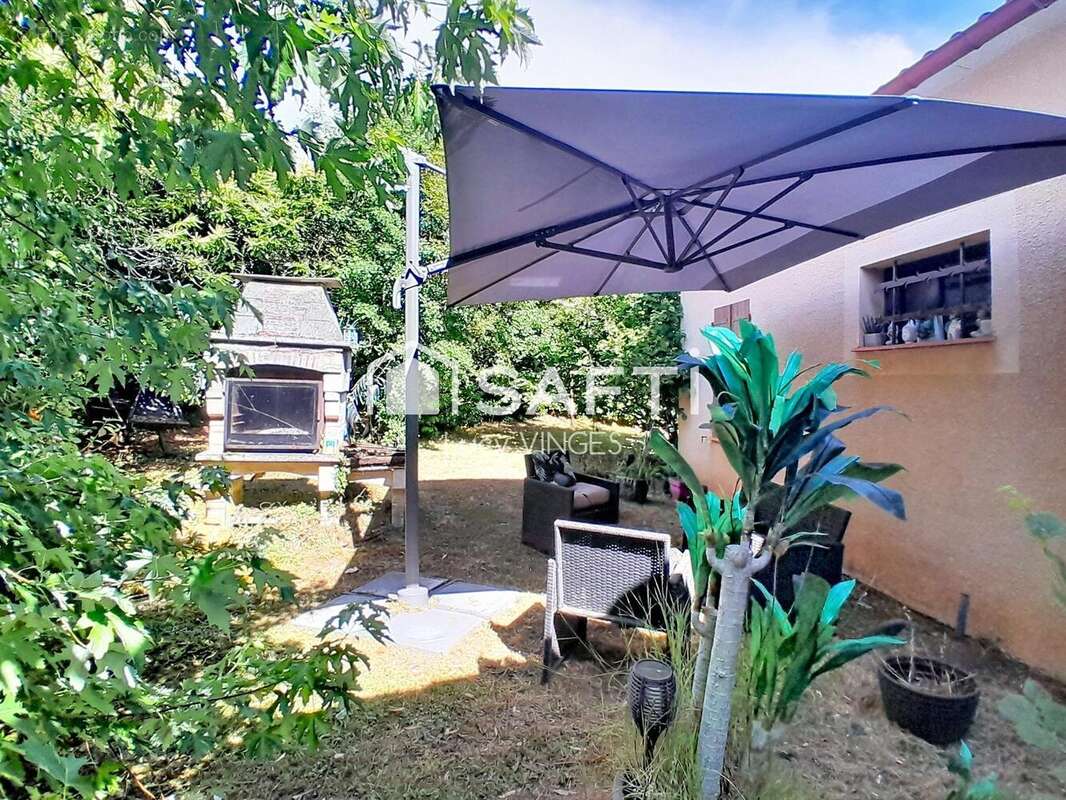 Maison 142 m² à Frayssinet-Le-Gelat  - photo 5