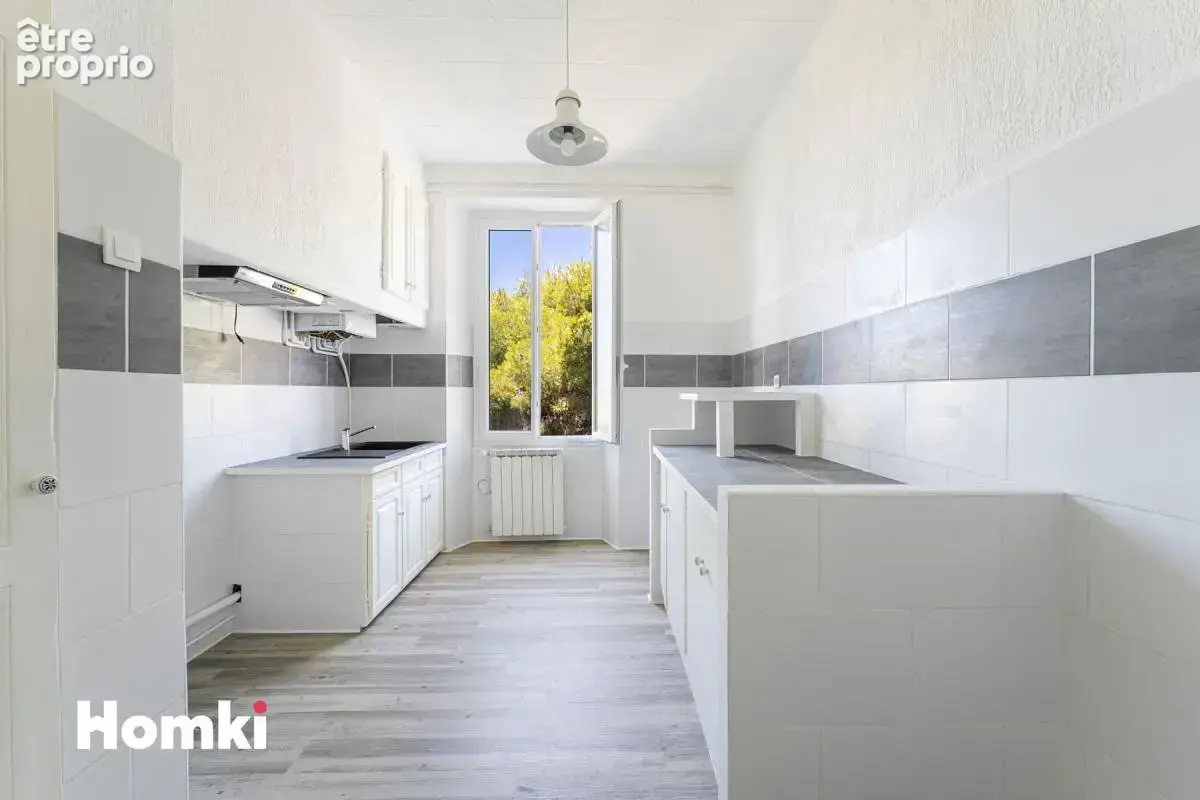 Appartement T3 de 53 m² à Marseille 13008, Chemin des Goudes - photo 4