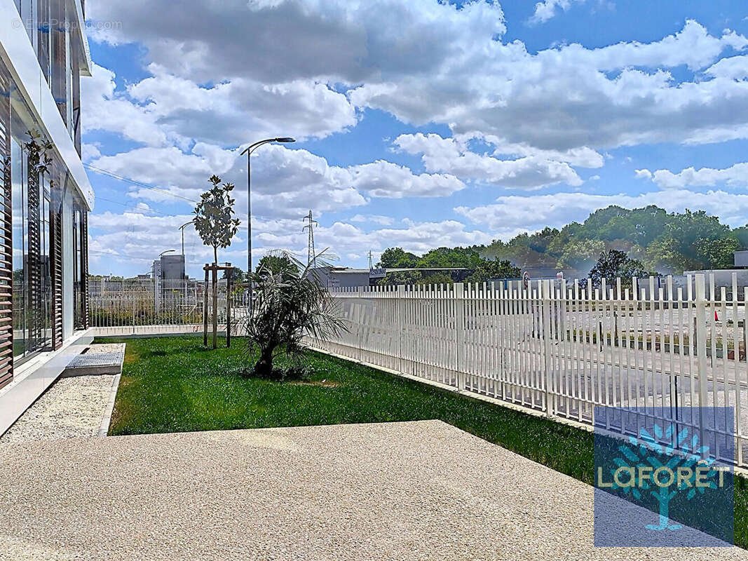 Commerce à MOUILLERON-LE-CAPTIF