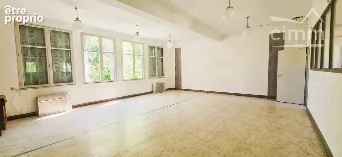 Maison familiale avec potentiel de division – La Tour-du-Pin - photo 5