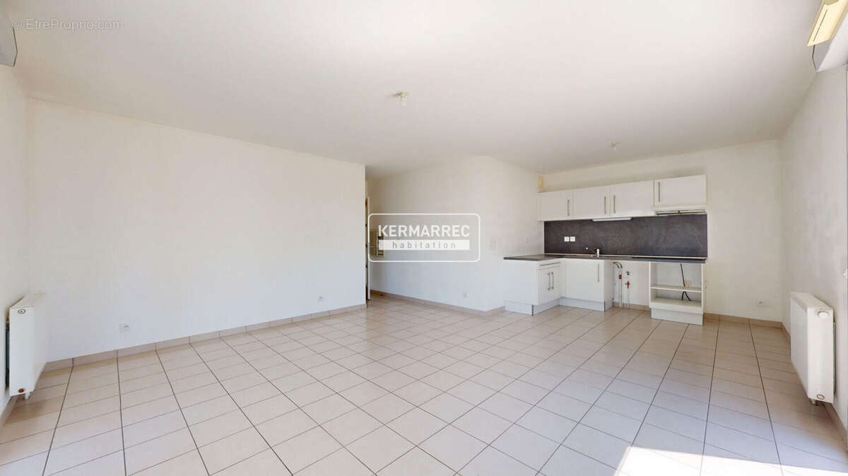 Appartement à SAINTE-LUCE-SUR-LOIRE