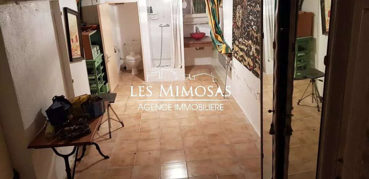 Maison à LE MUY