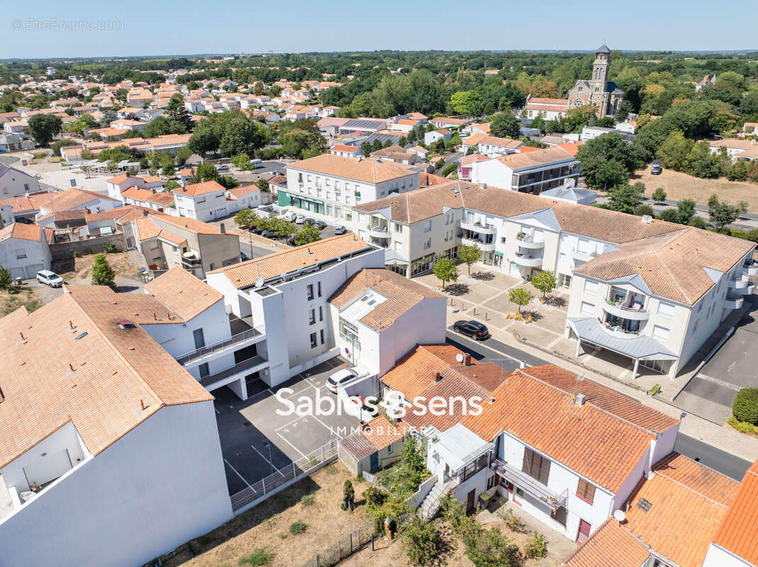 Appartement T3 avec parking et cave sur la commune du Château d'Olonne - photo 14