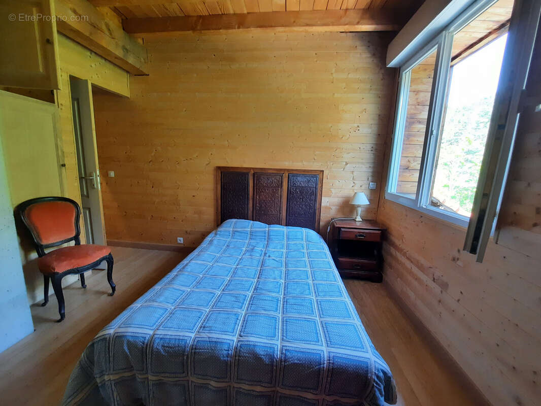 Maison à SAINT-SAUVEUR-CAMPRIEU