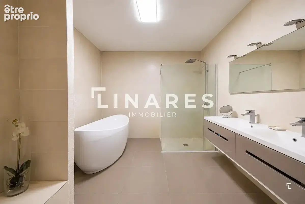 LE JARDIN SECRET - Appartement T6 de 191m2 - Jardin 250m2 - 13009 - photo 8