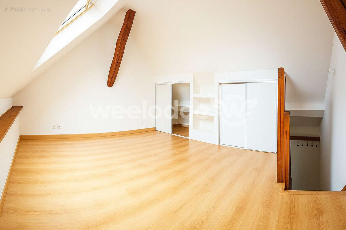 Appartement à PIERRELAYE