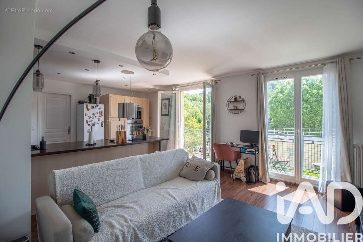 Appartement 55 m² à Bougival  - photo 2