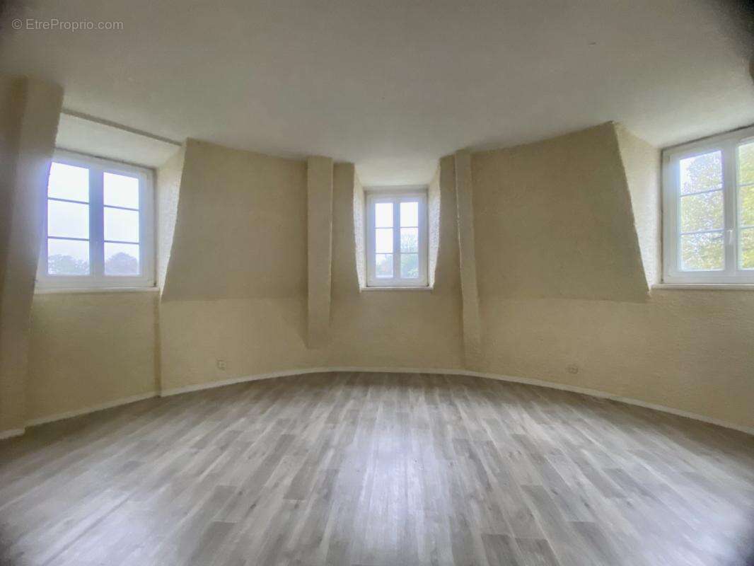Appartement à VENETTE