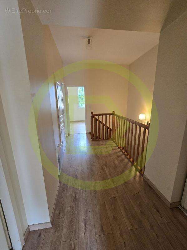 Appartement à SAINT-JEAN-DE-LA-RUELLE