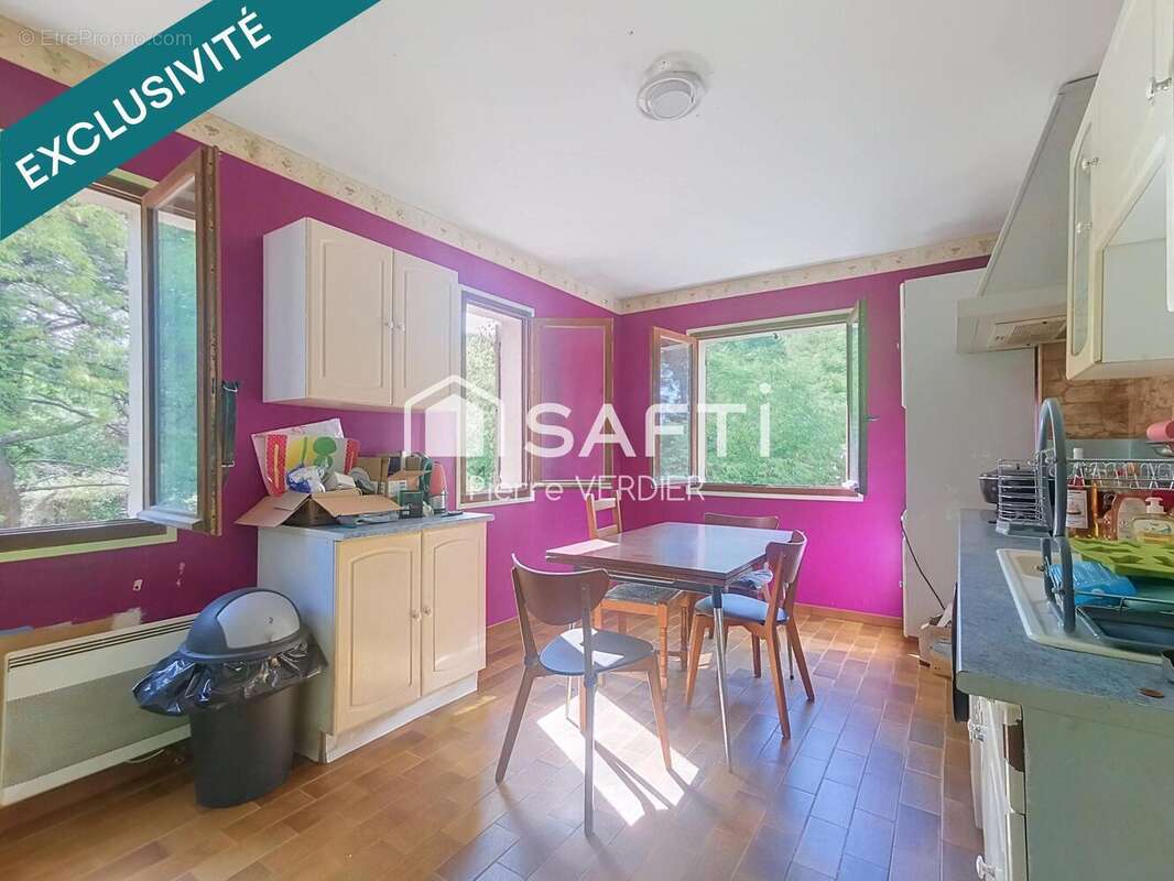 Maison 112 m² à Lansac  - photo 7