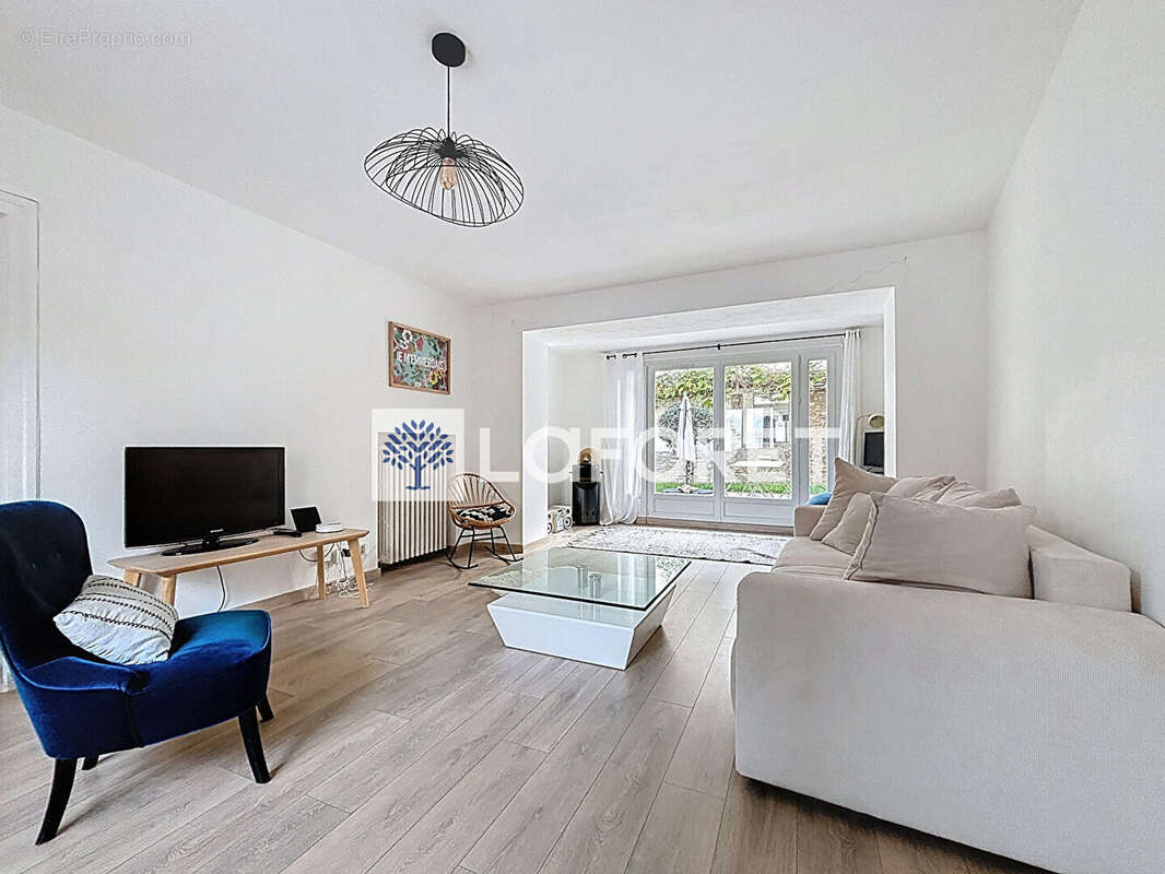 Maison de charme 147m² - Chambourcy - Environnement calme et recherché - photo 4