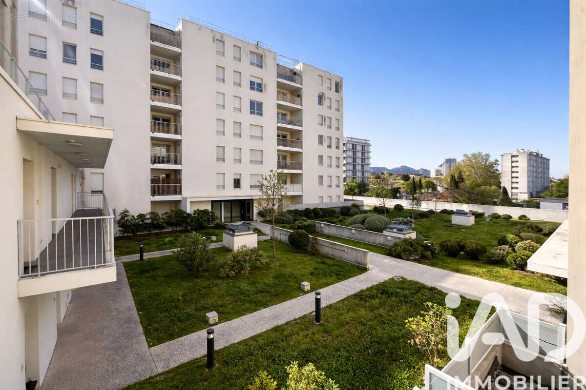 Photo 6 - Appartement à MARSEILLE-10E