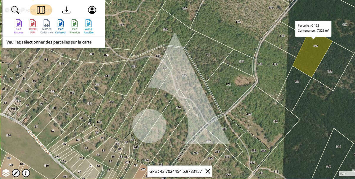 Terrain à SAINT-JULIEN