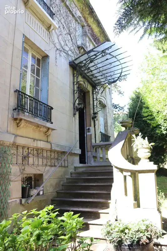 Maison 238 m² à Louveciennes  - photo 5