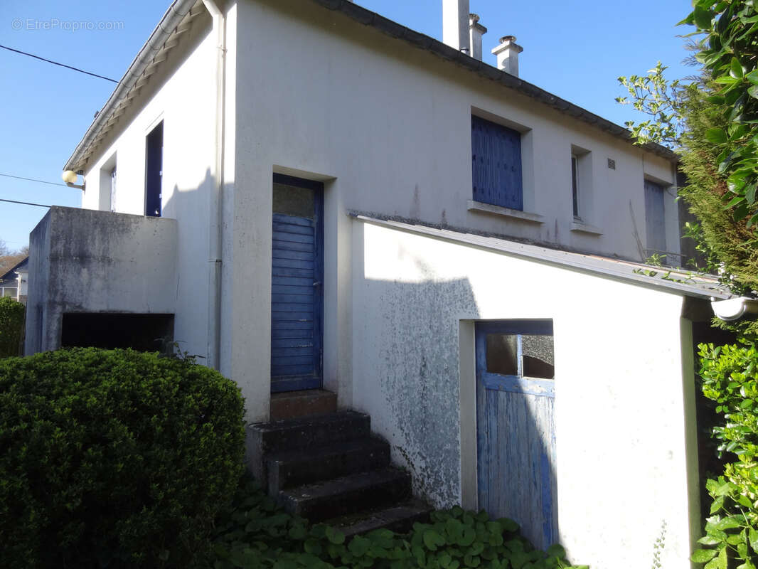 Maison à ROSTRENEN