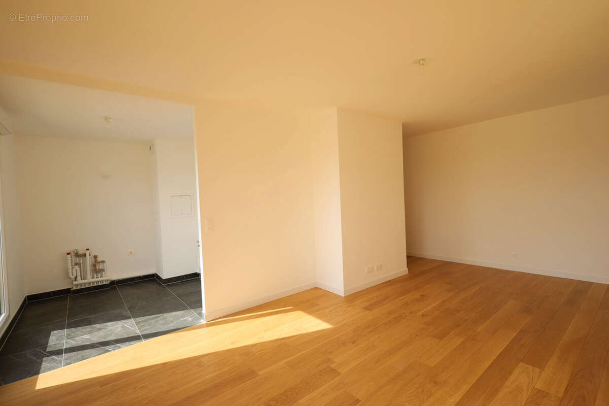 Appartement à LE PLESSIS-ROBINSON