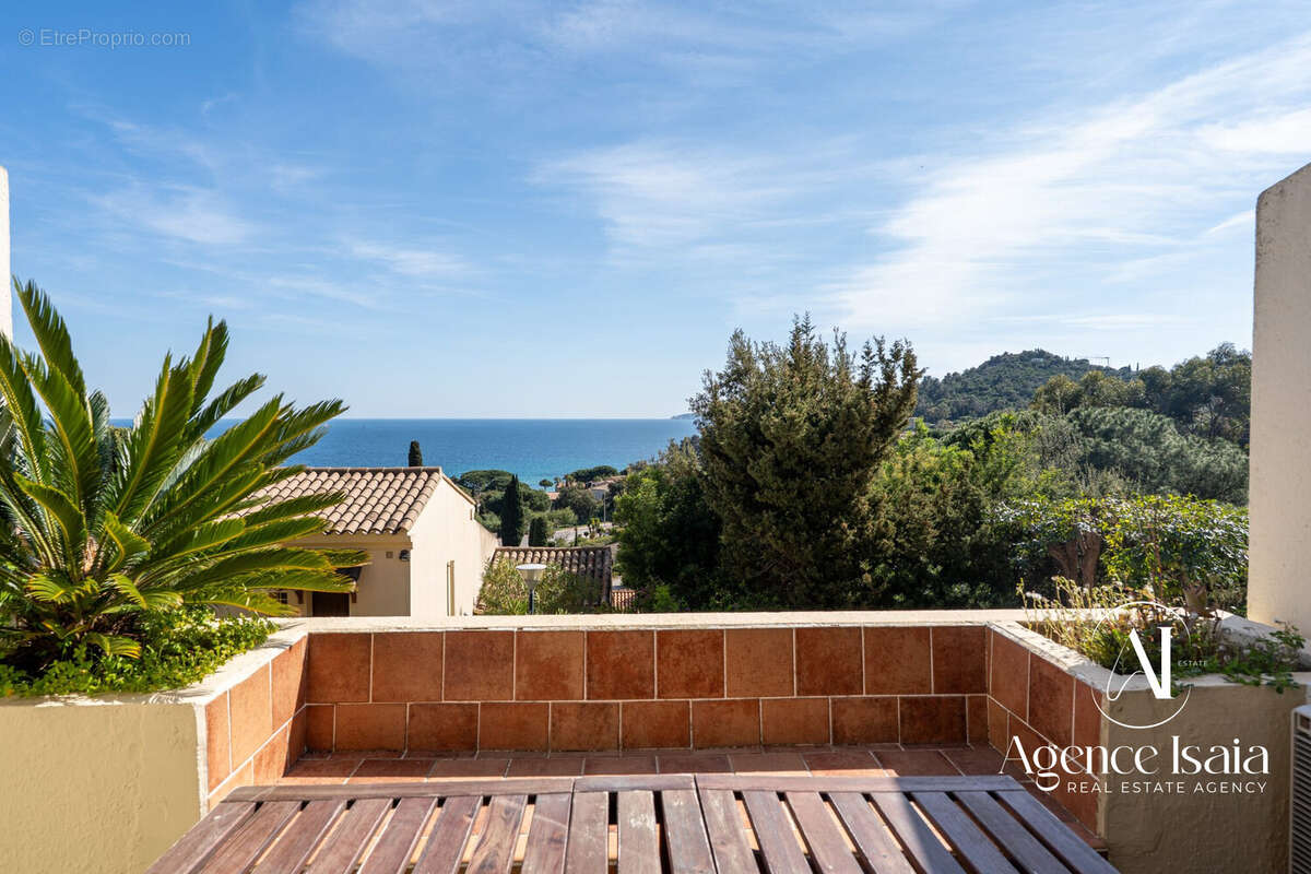 Appartement à LE LAVANDOU
