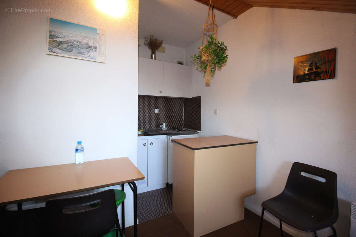 Appartement à SAINT-AVENTIN