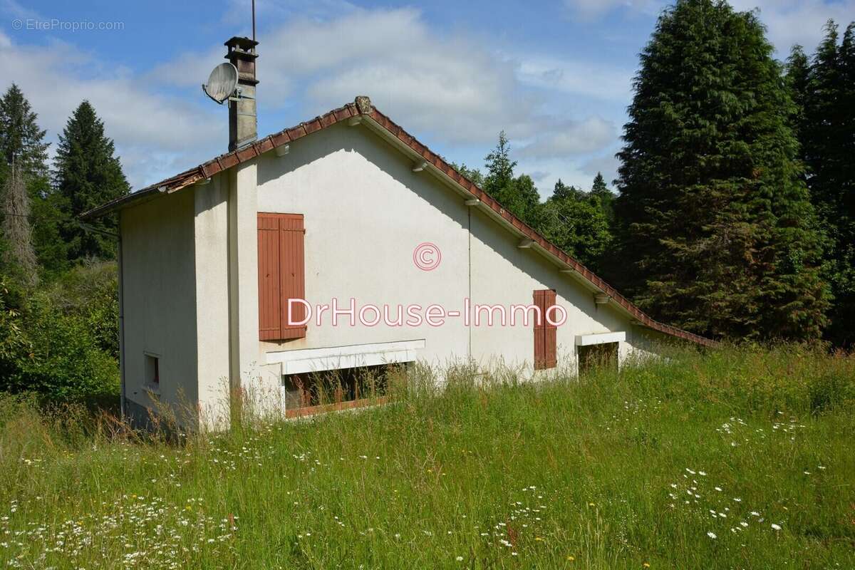 Maison à BOSMIE-L&#039;AIGUILLE