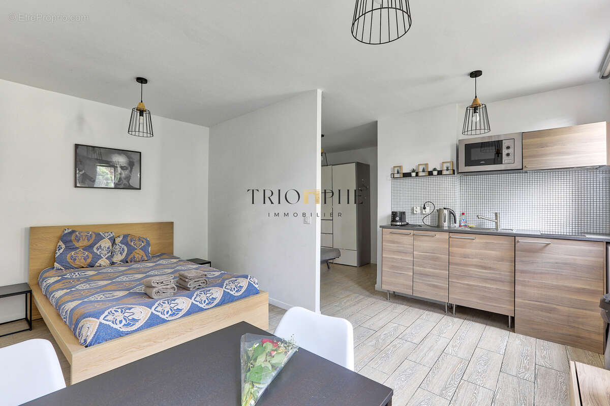 Appartement à PARIS-19E