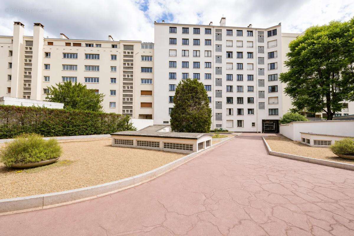 3 pièces proche RER A Nogent-sur-Marne et bois. Calme - photo 10
