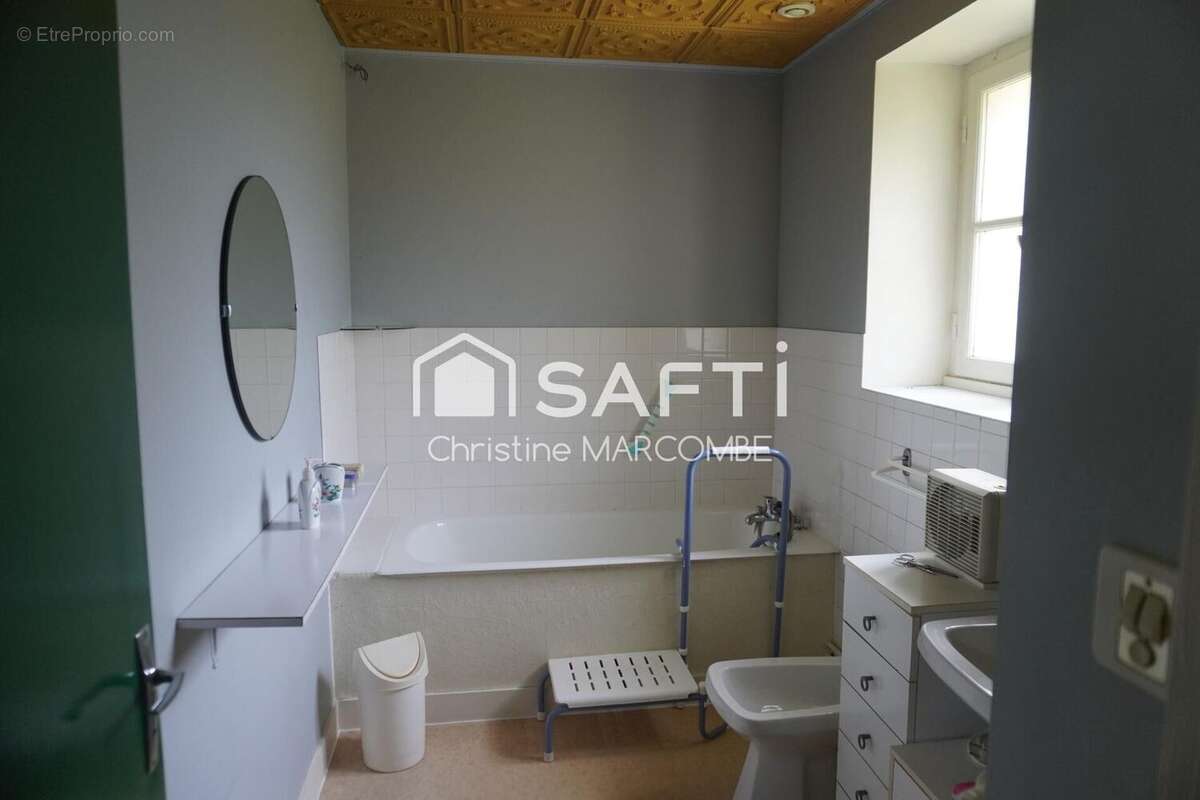 Photo 2 - Maison à NANTHEUIL