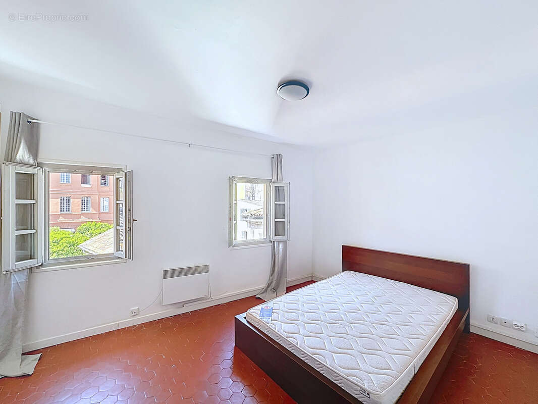 Appartement à GRASSE