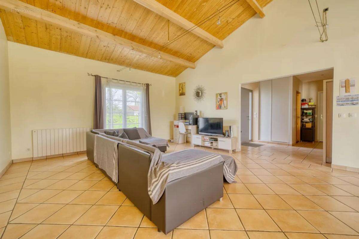 Maison à ARDILLIERES