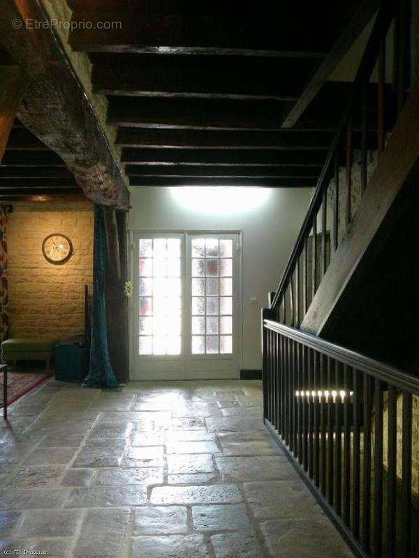 Maison à CHEF-BOUTONNE