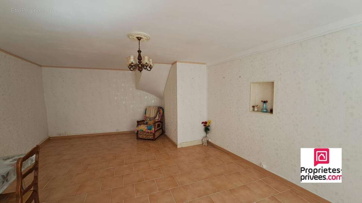 Maison à PRE-EN-PAIL