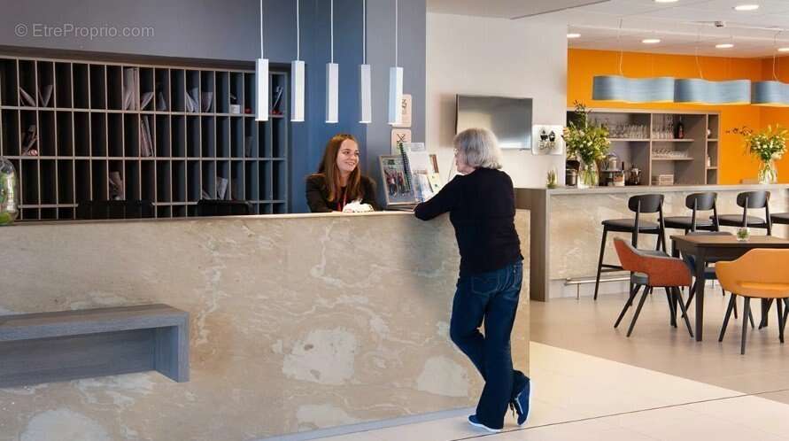 INVESTISSEMENT LOCATIF  PUILBOREAU  Résidence Seniors Les Vignes Pourpres - 4,64 % de rentabilité - photo 12