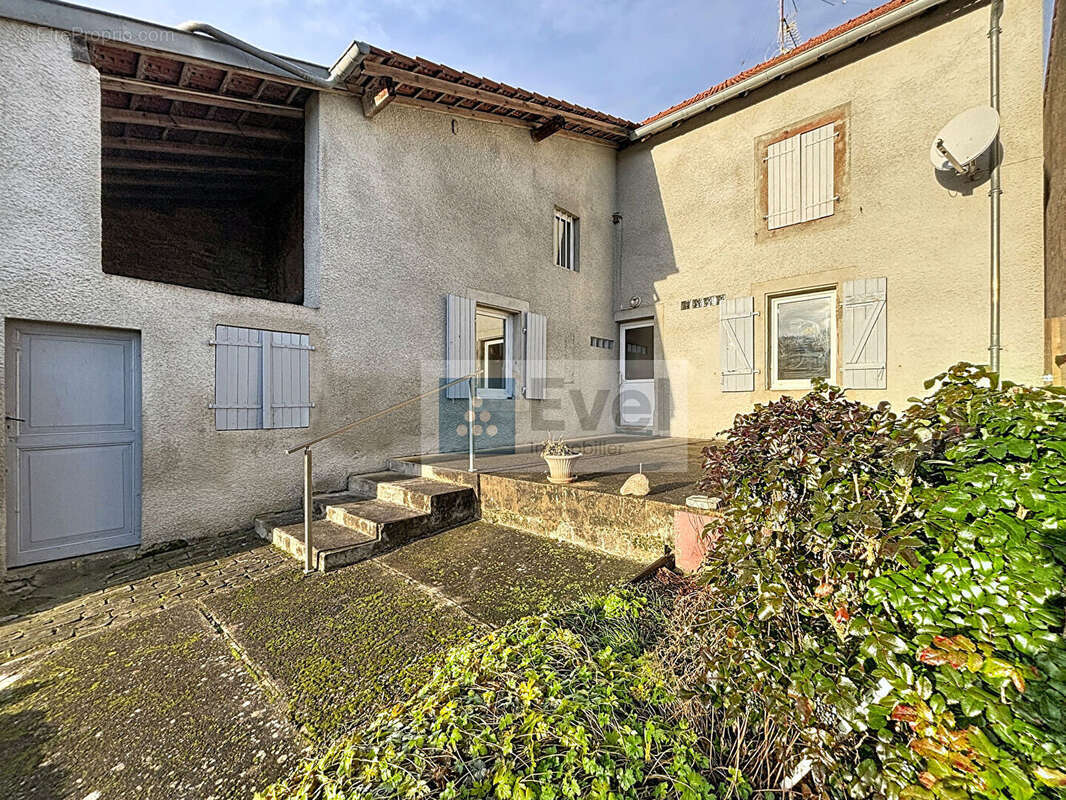 Maison à PORCELETTE