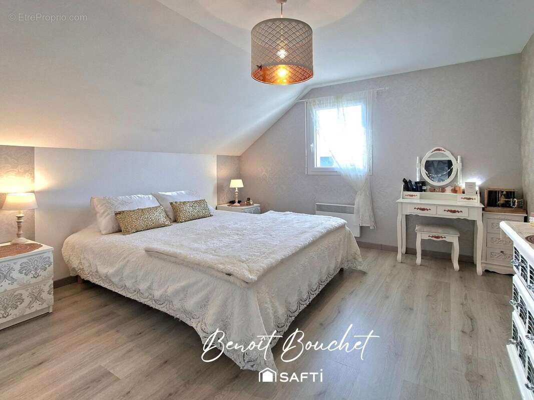 Photo 5 - Maison à CORMELLES-LE-ROYAL