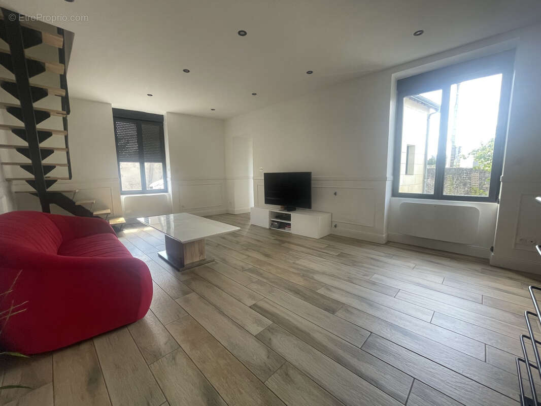 Maison à CHATELLERAULT