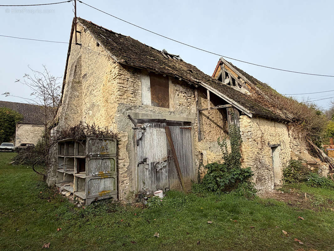 Maison à SAINT-LUBIN-DE-LA-HAYE