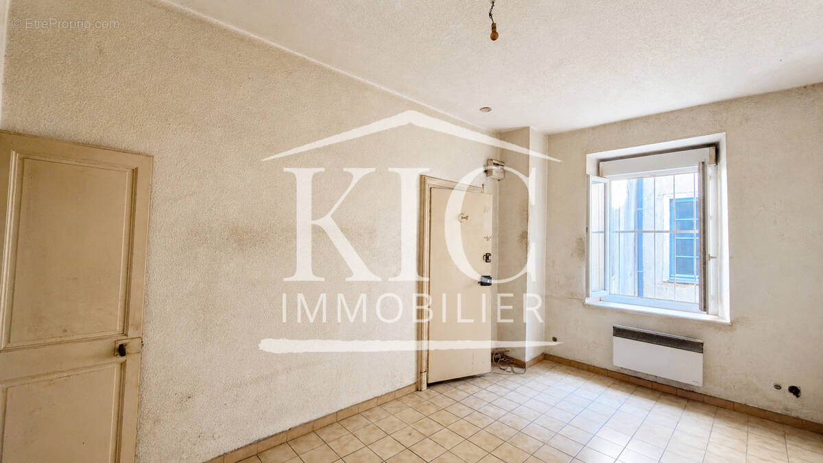 Appartement à CARCASSONNE