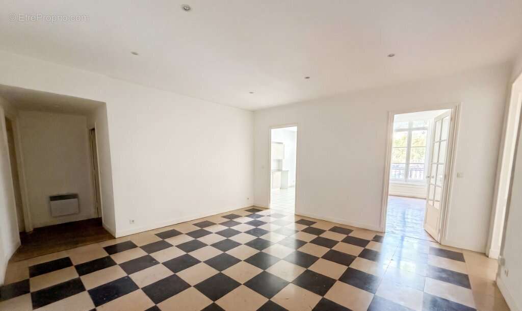 Appartement à LYON-1E