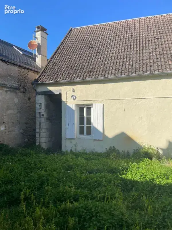 Maison de village à fort potentiel  133 m² + combles aménageables  Proche Saint-Amand-Montrond - photo 6