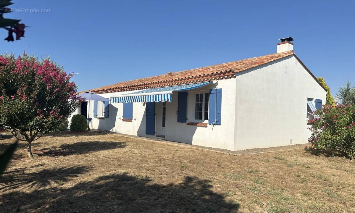 Maison à LONGEVILLE-SUR-MER