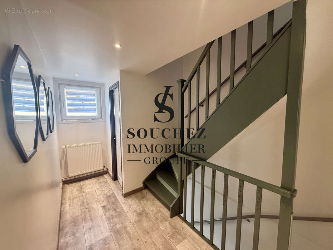 Maison à ANZIN-SAINT-AUBIN