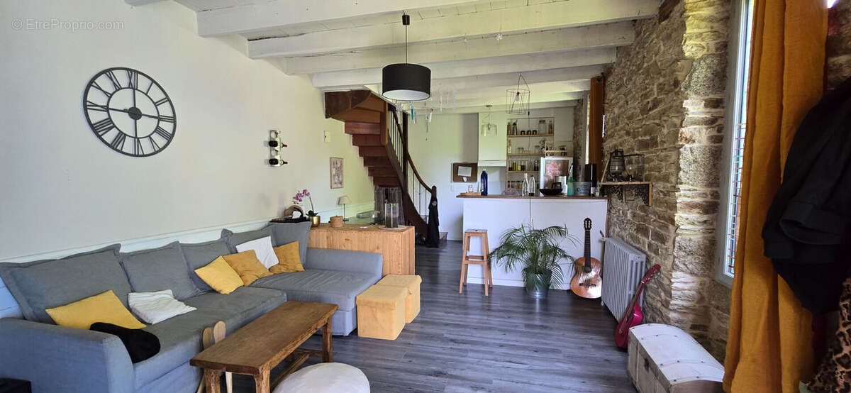 A vendre à Concarneau Maison de Maitre de 295 m² à 8 min du centre ville dans un cadre de vie idyllique ! - photo 14