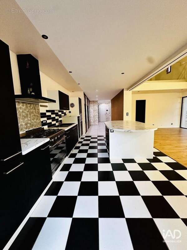 Photo 4 - Maison à LA LONDE-LES-MAURES