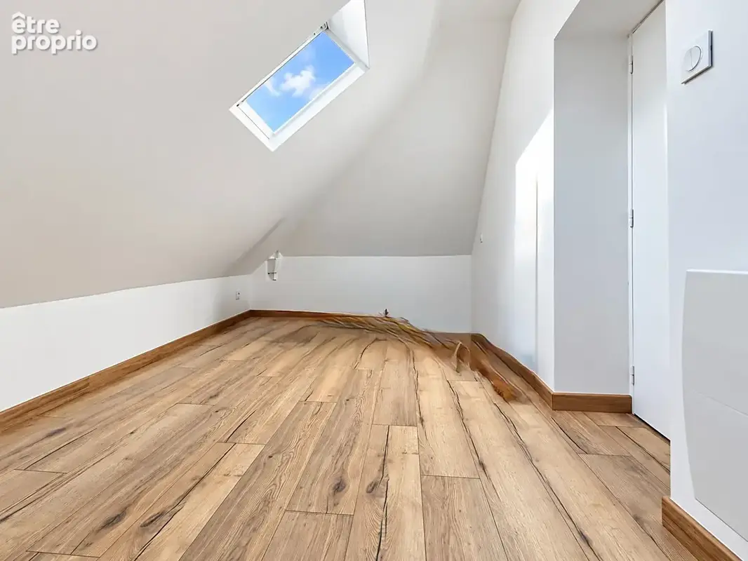 COURSEULLES SUR MER - proche centre ville et plage - appartement F2 - photo 7