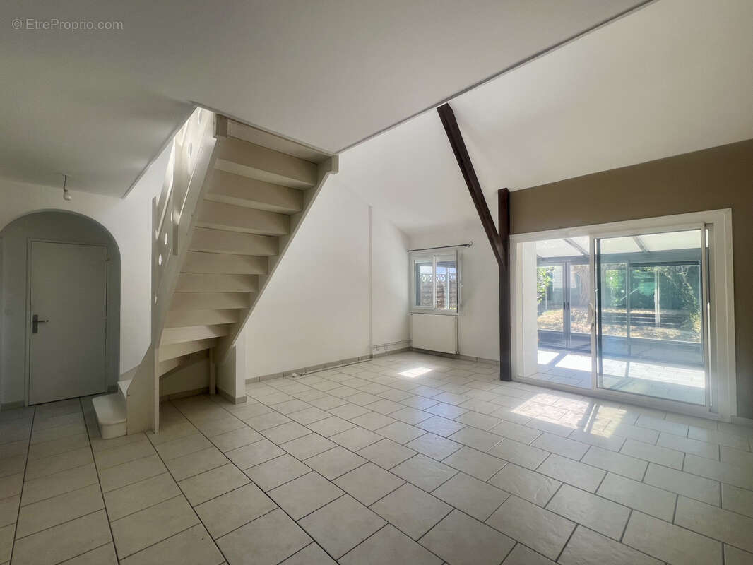 Maison à JOUE-LES-TOURS