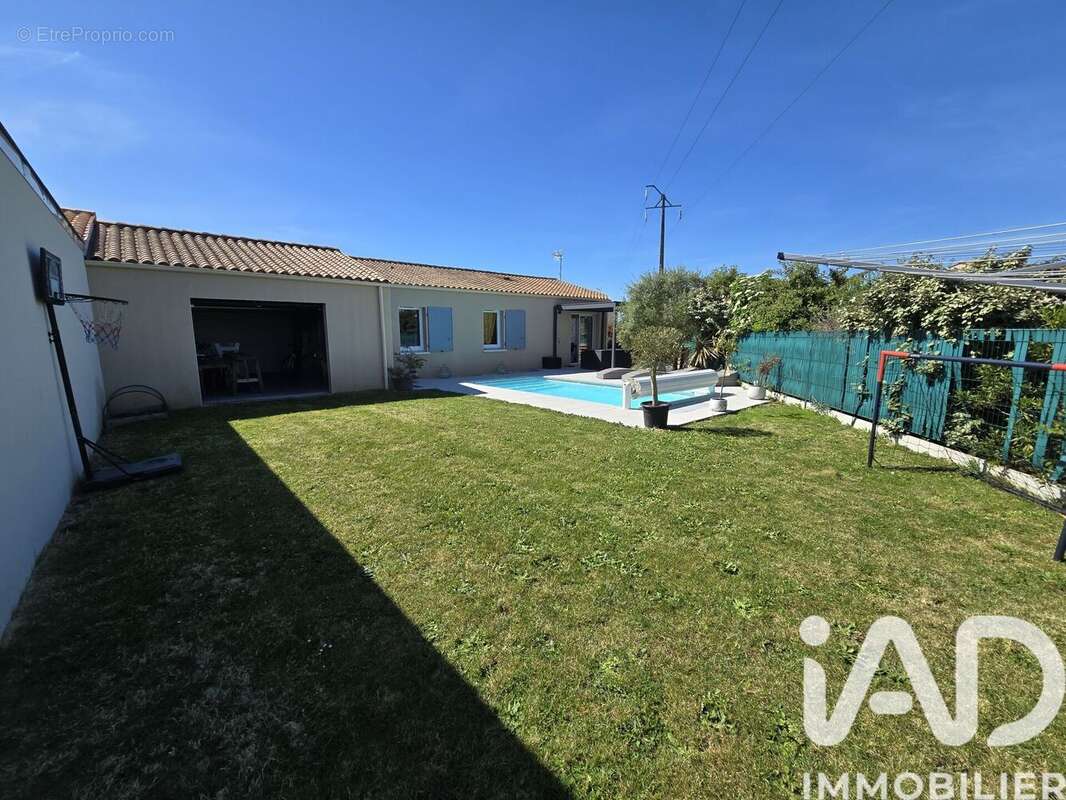 Photo 9 - Maison à ECHILLAIS