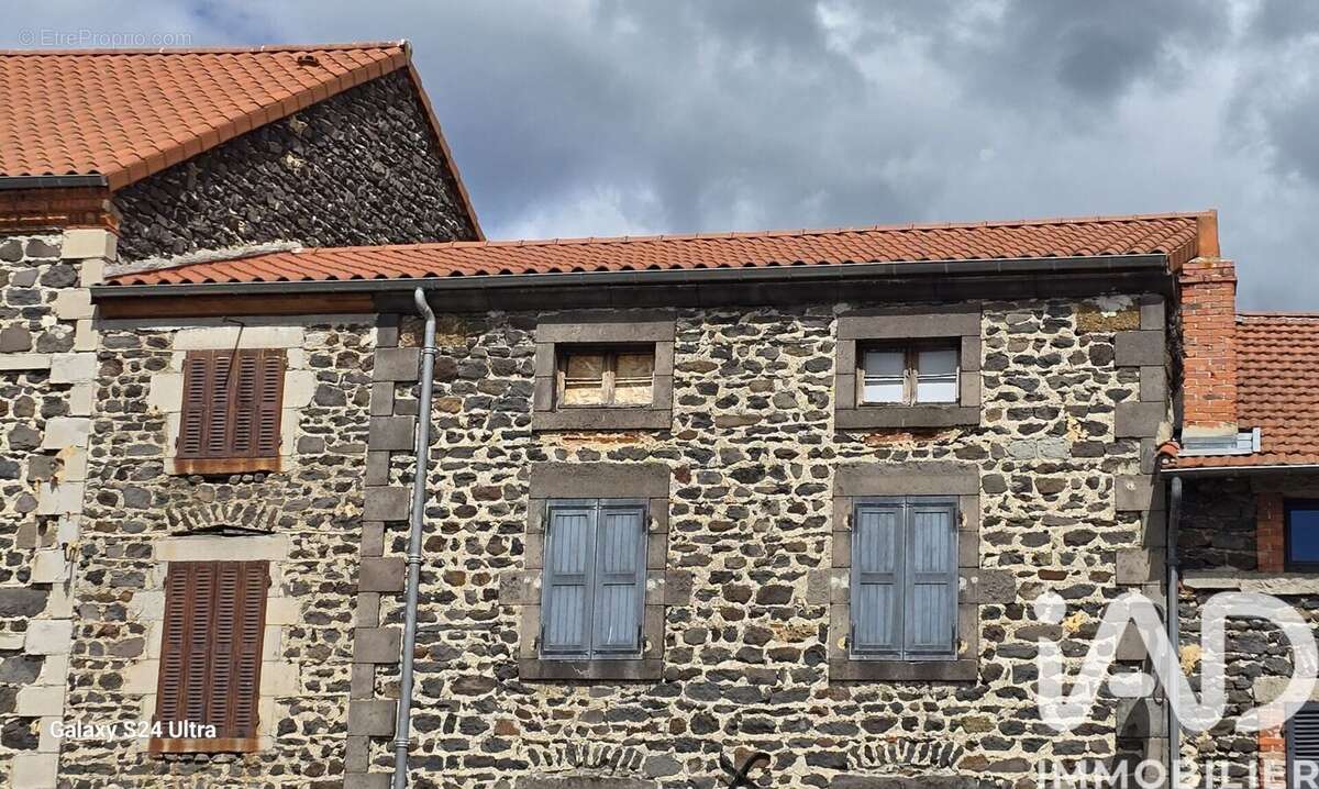 Appartement 220 m² à Saint-Georges-D'aurac  - photo 9