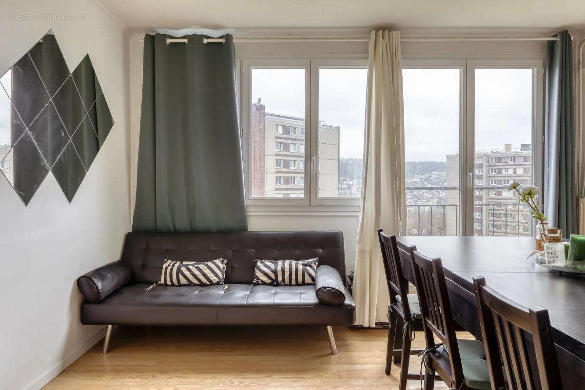 Appartement à DARNETAL