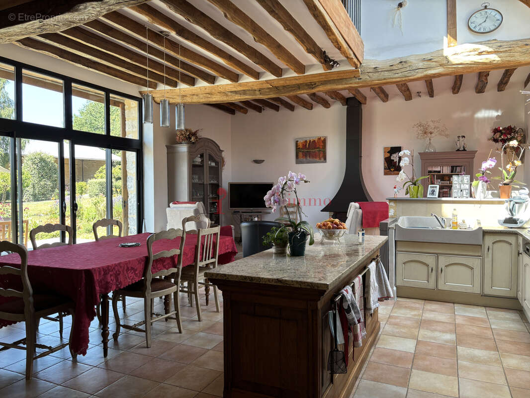 Maison à MORTAGNE-AU-PERCHE
