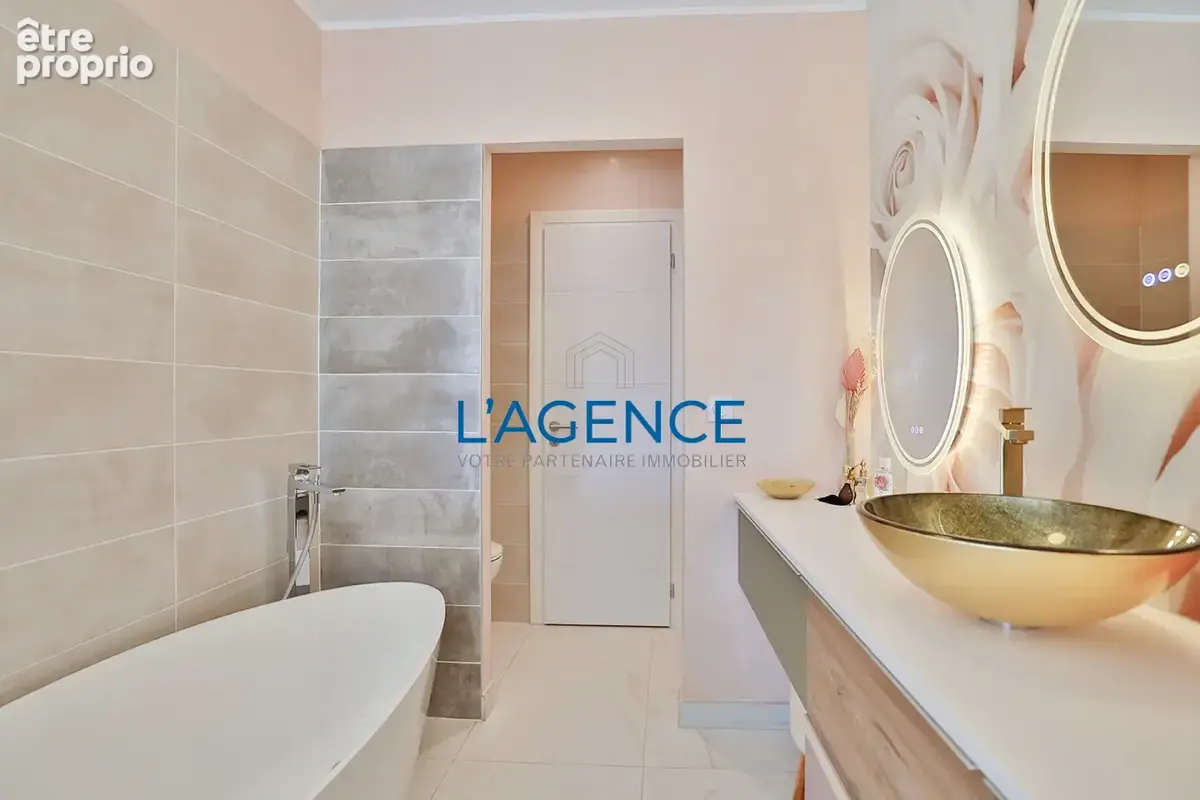 Appartement 4 pièces de 110m2 avec terrasse de 33m2 et garage double - photo 8